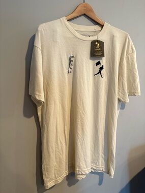 Men's Cream Short-Sleeve Graphic Tee ‘Coach Dad’